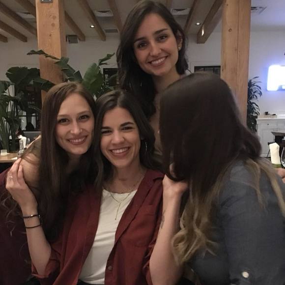 Meet your Posher, Jaclyn - Picture 1 of 1